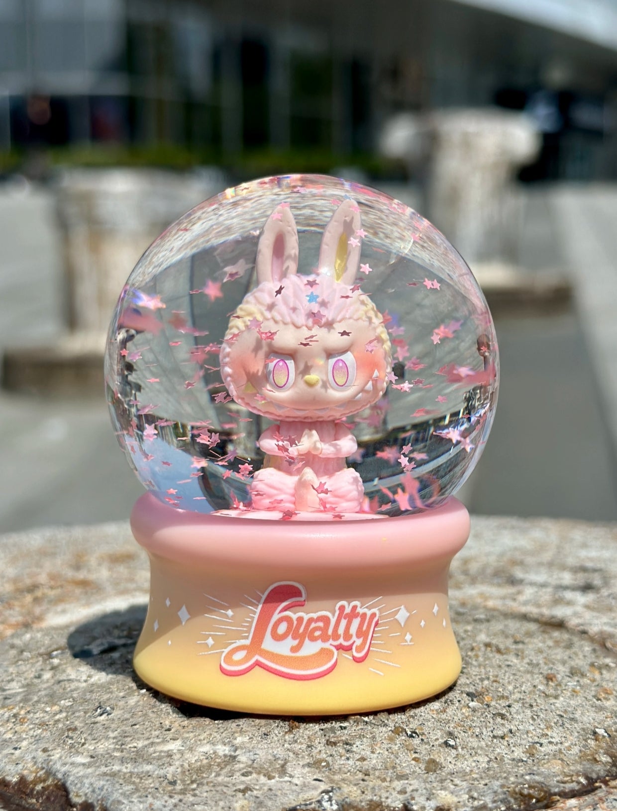 THE MONSTERS Big into Energy Series-snowglobe Crystal-preorder