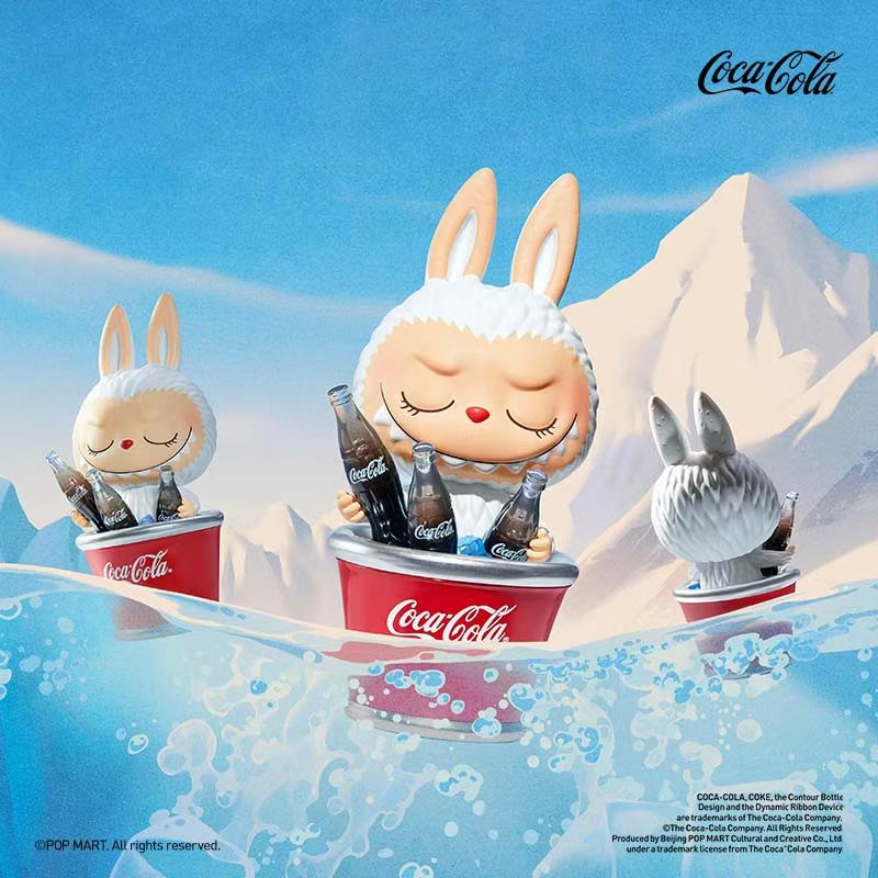 (B170)THE MONSTERS COCA-COLA Series Figures Blind Box  arttoy