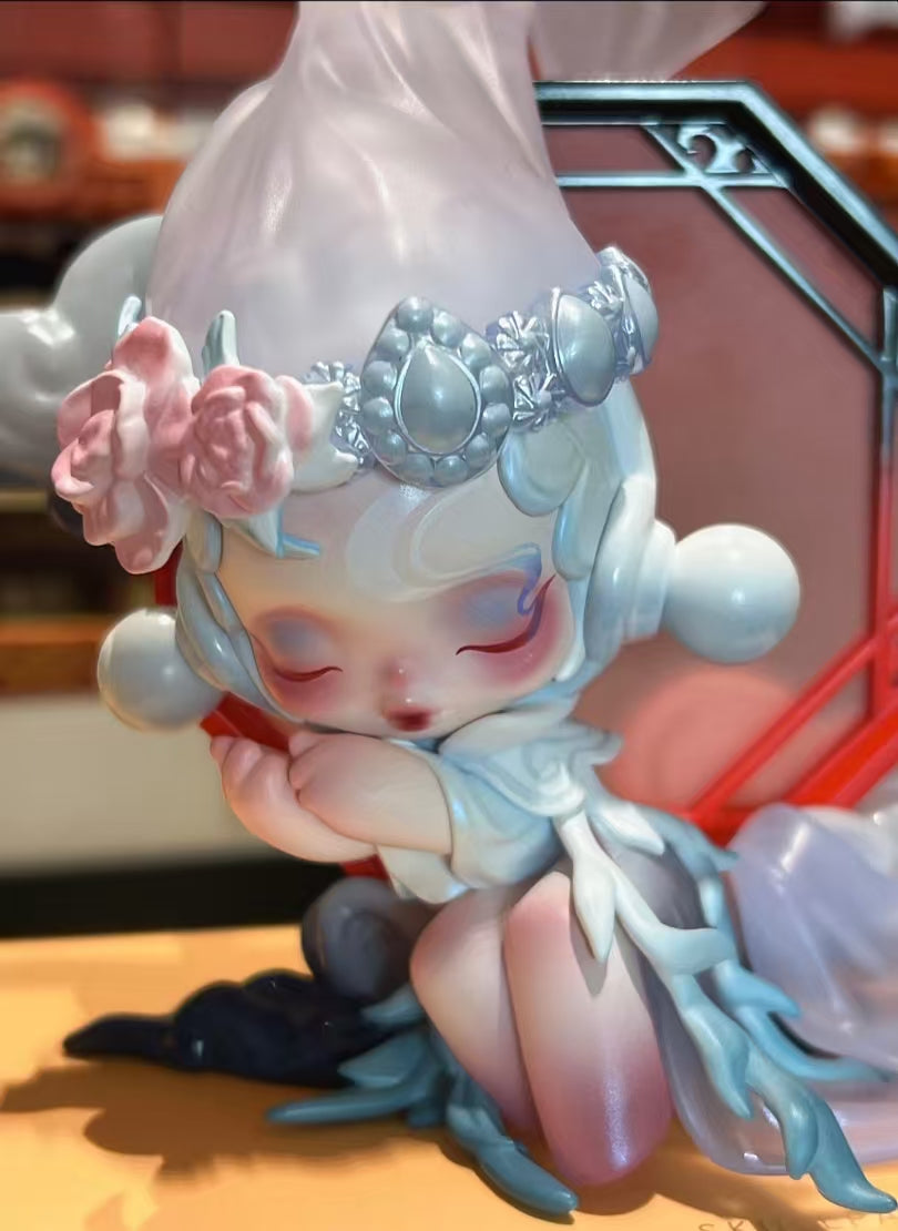 Skullpanda Asiling Figure limited hanging card-Preorder